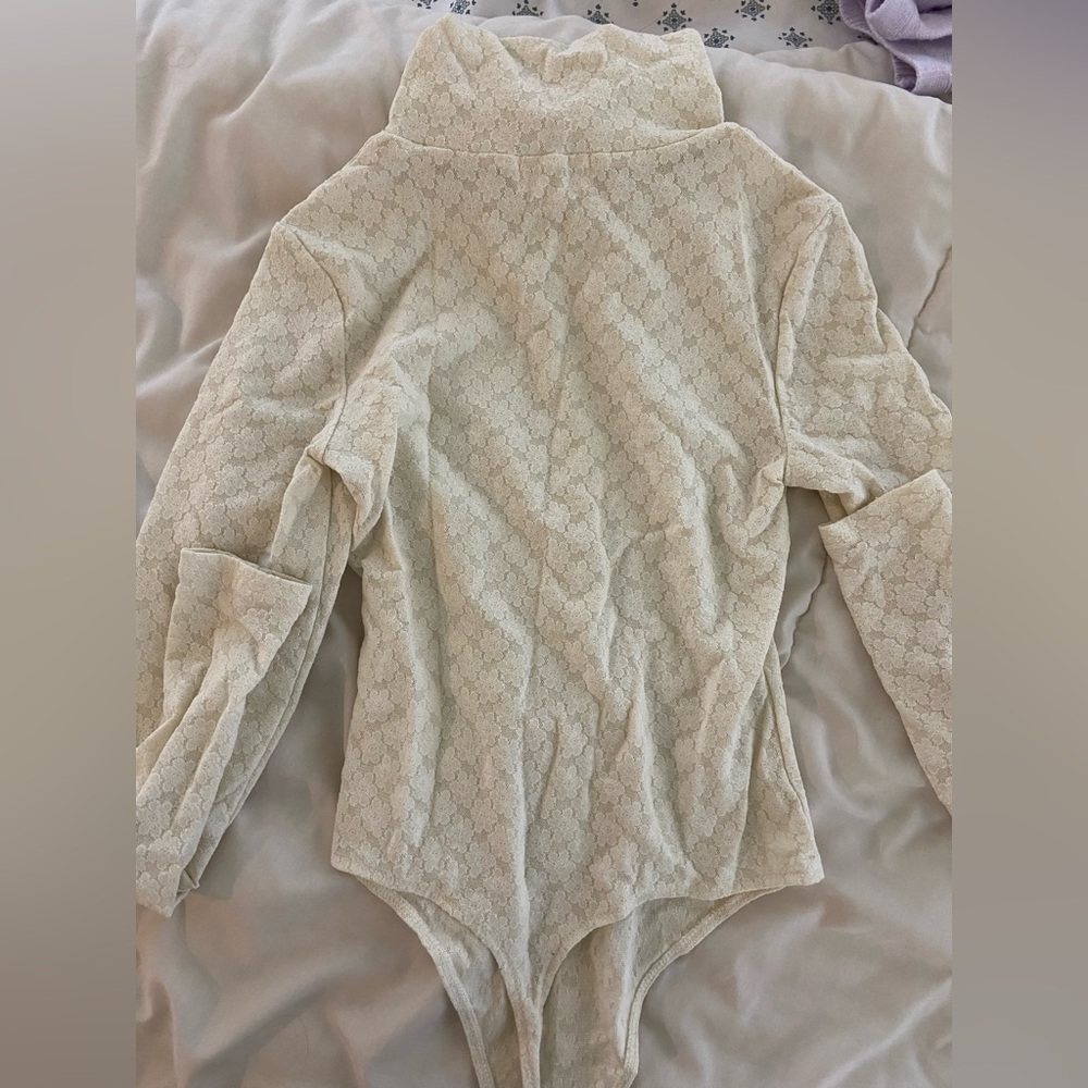 LACE bodysuit